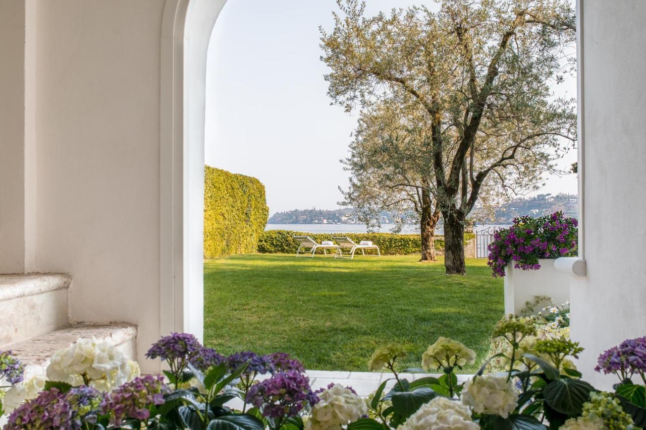 Luxury Lake View Apartments Salò Exteriér fotografie